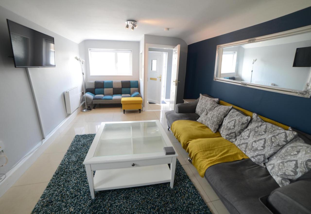 Notting Hill West In The Heart Of Westport Town 빌라 외부 사진