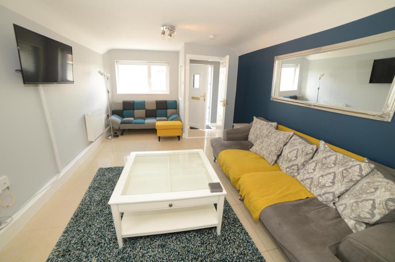 Notting Hill West In The Heart Of Westport Town 빌라 외부 사진